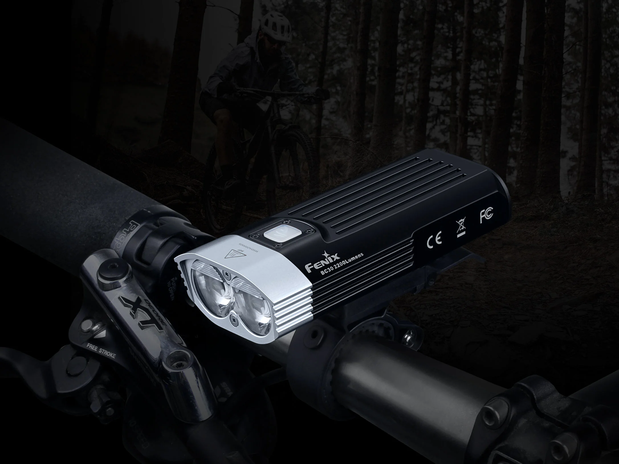 Latarka rowerowa Fenix BC30 V2.0  (BC30 V2.0) - widok 7