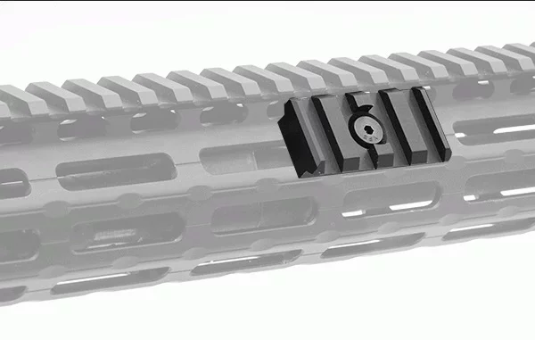 Szyna Picatinny Leapers UTG PRO M-LOK 4 sloty (MTURS09S) - widok 5