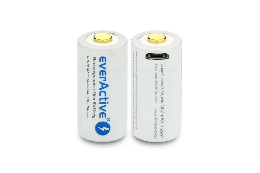 Akumulator EverActive 3V RCR123A / 16340 700mAh - widok 4