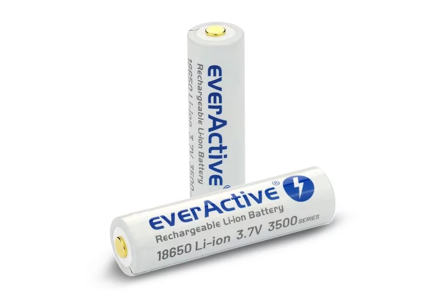 Akumulator EverActive 18650 3500mAh micro USB - widok 3
