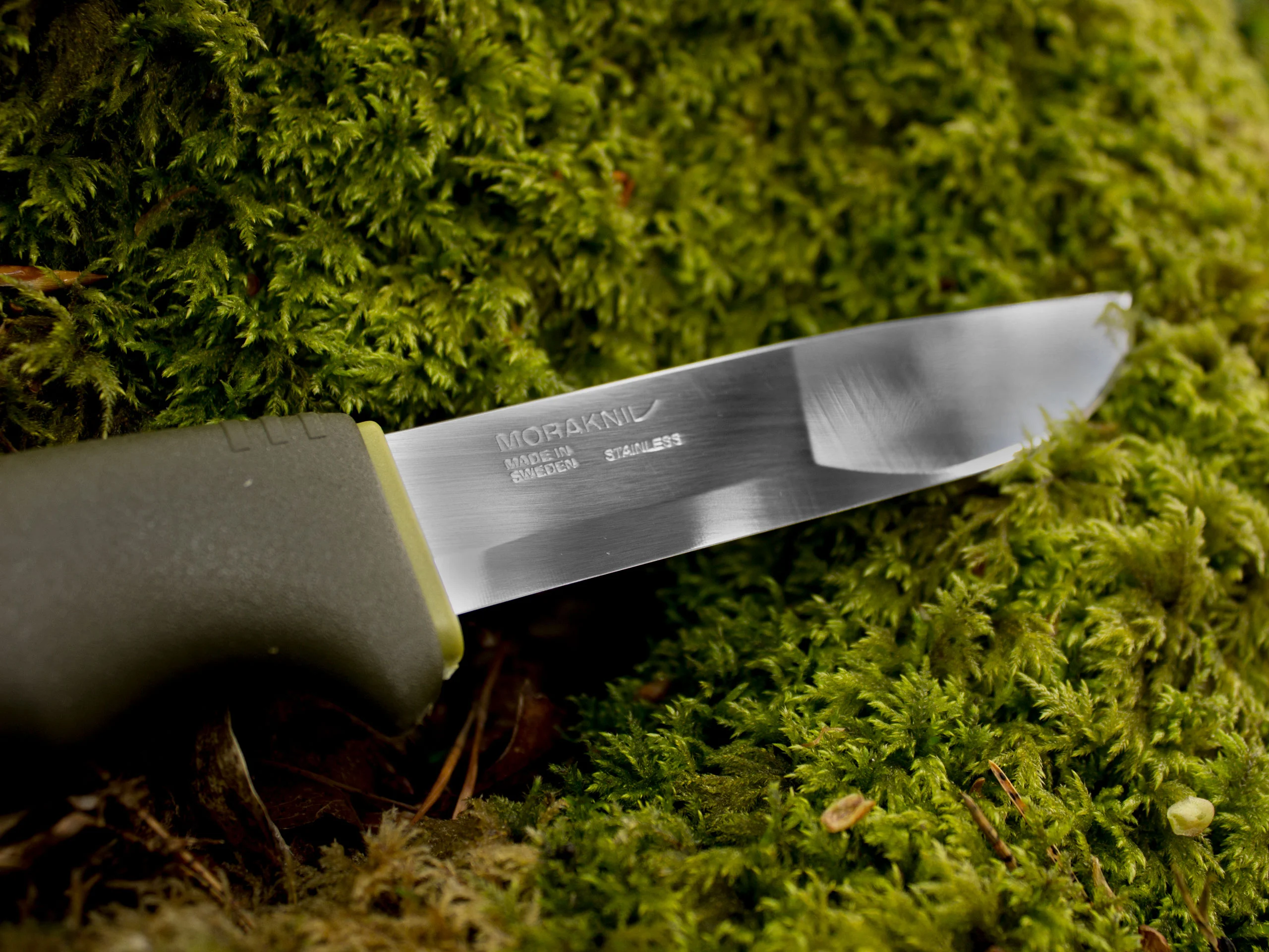 Nóż Morakniv Bushcraft Forest zielony stal nierdzewna (12356) - widok 3