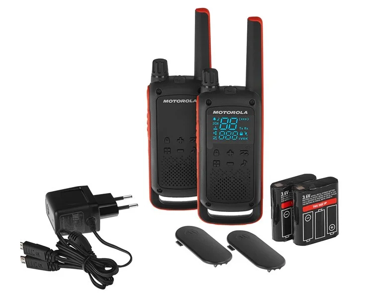 Radiotelefony krótkofalówki wielofunkcyjne Motorola T82 MOTO82 - 2 szt.