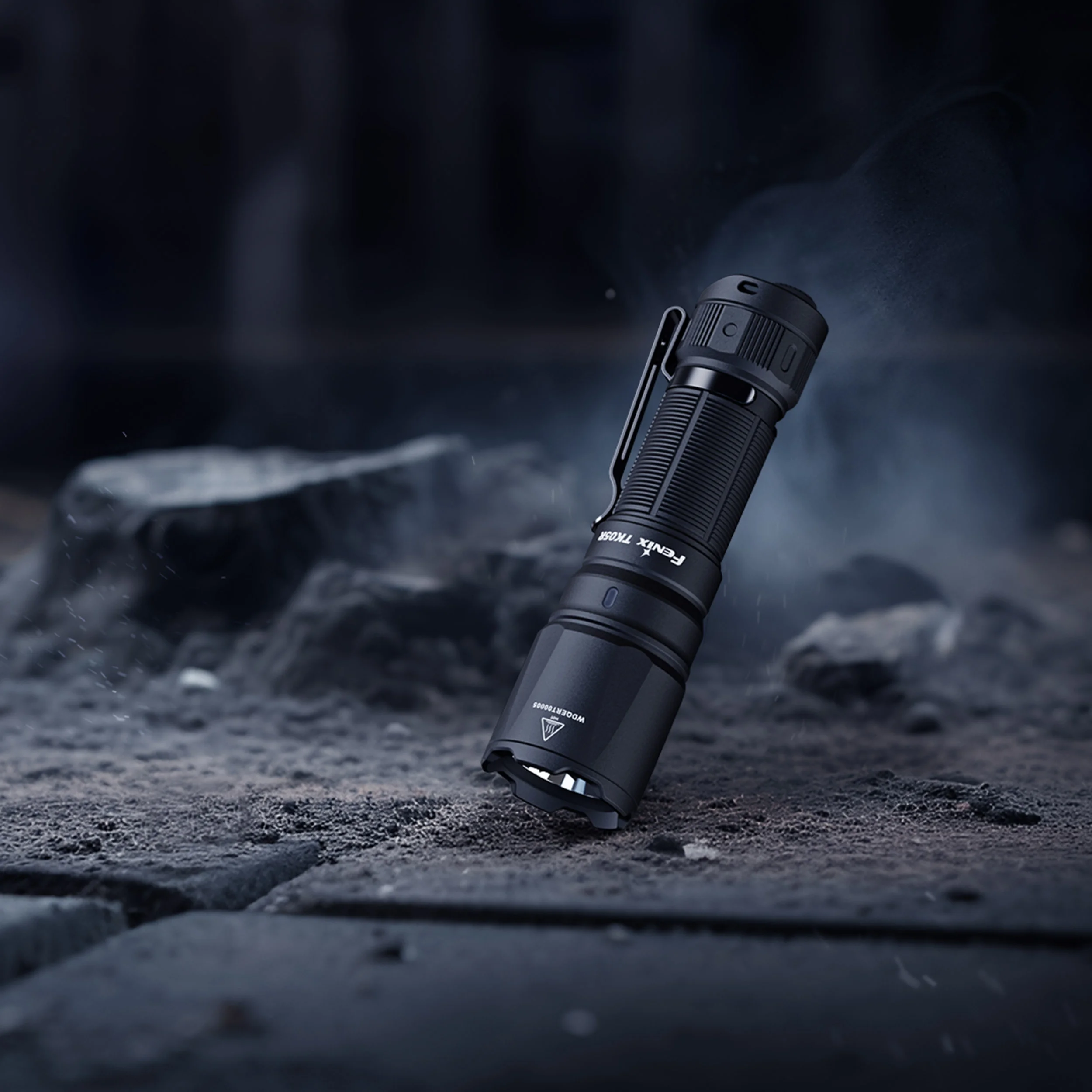 Latarka taktyczna LED TK05R (039-610) FENIX - widok 6