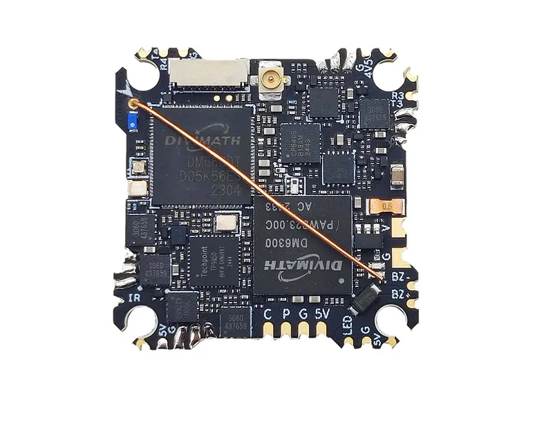 HDZero AIO15 – 2S/3S Digital AIO FC + ESC 15A + VTX 200mW + ELRS 2,4GHz