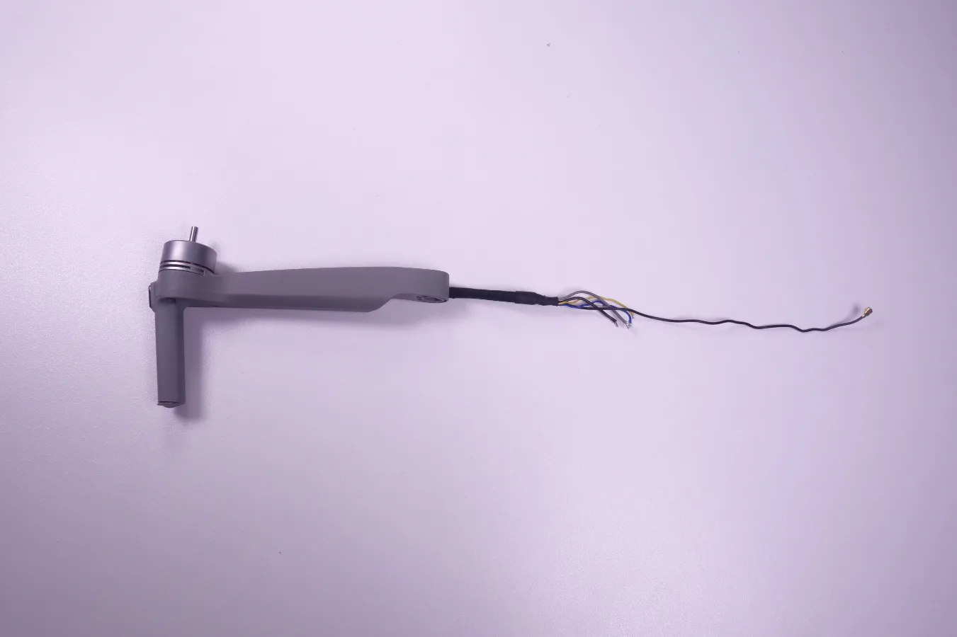 Przednie lewe ramię z silnikiem DJI Mavic Air 2