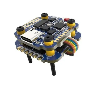 Stack SpeedyBee F7 Mini FC + ESC 35A z Bluetooth
