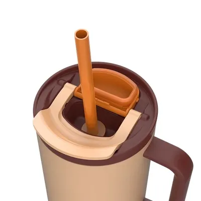 Kubek termiczny z teleskopową słomką Kambukka Rio Tumbler 950ml Almond Dream - widok 5