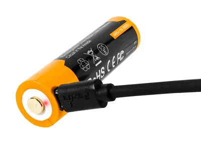 Akumulator Fenix USB ARB-L18U (18650 2600 mAh 3,6 V) (ARB-L18U-2600) - widok 3