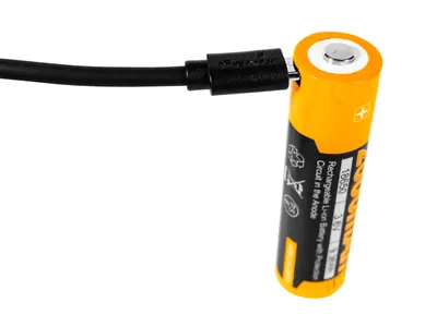 Akumulator Fenix USB ARB-L18U (18650 2600 mAh 3,6 V) (ARB-L18U-2600) - widok 6