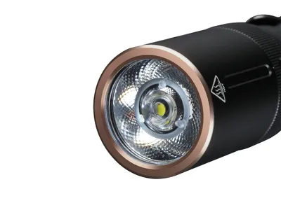 Latarka ręczna Fenix E20 V2.0 (E20 V2.0) - widok 3