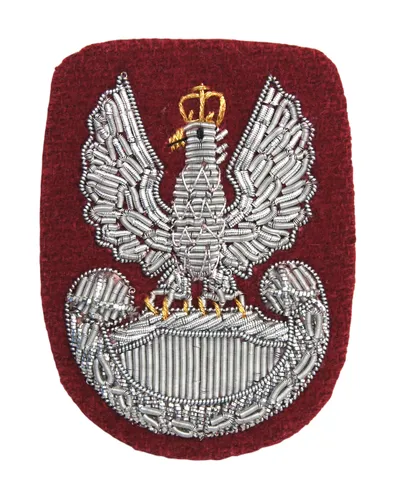 Orzełek Wojska Polskiego do beretu bordowego (tłoczonego) - haftowany bajorkiem