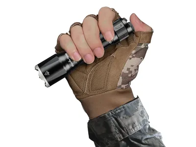 Latarka diodowa Fenix TK16 V2.0 (TK16 V2.0) - widok 5