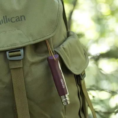 Nóż Opinel Colorama 08 inox grab bordowy z rzemieniem (002213) - widok 2