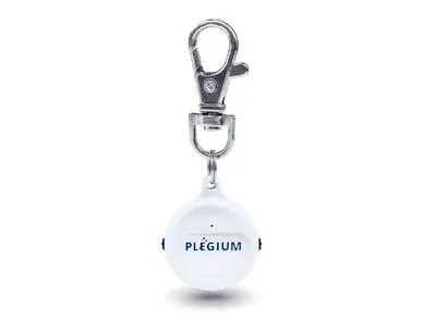 Brelok alarmowy Plegium Smart Emergency Button white z GPS i SMS, urządzenie przenośne szybko połączenie głosowe do kontaktów alarmowych, łatwe w obsłudze dla osób starszych, nastolatków lub dzieci.