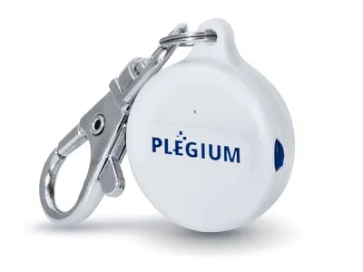 Brelok alarmowy Plegium Smart Emergency Button white z funkcjami GPS, SMS i telefonu. Zdalne kontakty alarmowe.