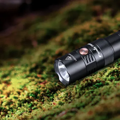 Latarka diodowa Fenix PD25R - widok 5