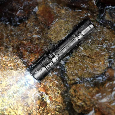 Latarka diodowa Fenix PD35R - widok 7