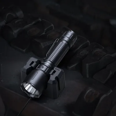 Latarka diodowa Fenix WF26R - widok 8