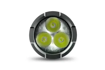 Latarka ręczna EDC EverActive FL-3300R Luminator - widok 3