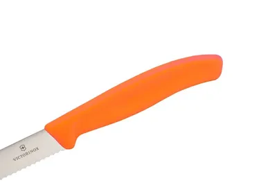 Nóż kuchenny Victorinox SwissClassic Pikutek - do warzyw, wędlin i owoców (6.7836.L119) - pomarańczowy - widok 2