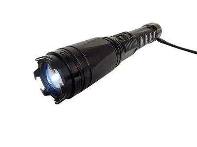 Latarka z paralizatorem GUARD Tornado X4 Strobo + focus + zbijak szyb + 2 ładowarki 230V/Car (YC-X4) - widok 2