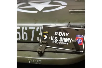 Tablica rejestracyjna D-Day Allied Star FOSCO - widok 2