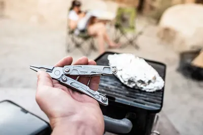 Multitool Leatherman REV Stainless - 14 narzędzi (832130) - widok 6