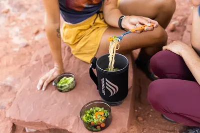 Kuchenka turystyczna gazowa JETBOIL Sumo 1,8 L. Carbon aluminium - widok 5