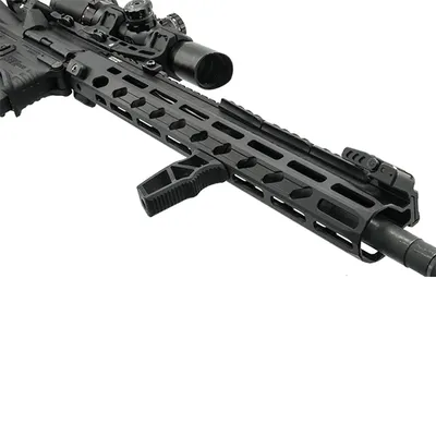 Chwyt przedni Leapers UTG Super Slim M-LOK czarny (MT-FGM01X)