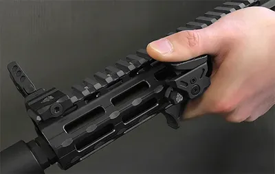 Podstawka pod kciuk Leapers UTG M-LOK czarna (TL-TRM01) - widok 4