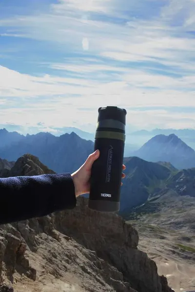 Termos z kubkiem - 750 ml - do warunków ekstremalnych THERMOS - czarny mat - widok 4