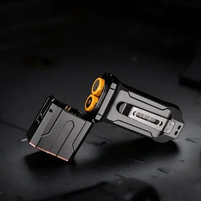 Latarka LED Fenix TK28R (TK28R) - widok 8